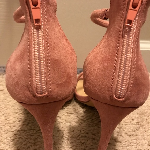 Heels - Picture 2 of 2